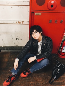 「黒縁メガネ」｜「アイテム（ライダースジャケット）」を使った、光永さん（レディース・159cm）の冬コーディネート