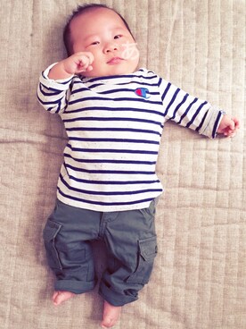 「アイテム（ママ＆ベビー、グリーン系）」を使った、ARATAさん（キッズ・60cm）の秋コーディネート