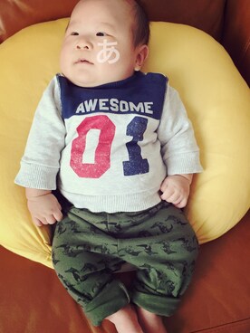 「アイテム（ママ＆ベビー、グリーン系）」を使った、ARATAさん（キッズ・50cm）の秋コーディネート