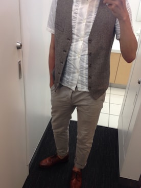 「TOPMAN（トップマン）のアイテム（ベスト）」を使った、Rcnstrctさん（メンズ・177cm）の夏コーディネート
