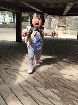 「PETIT BATEAU（プチバトー）のアイテム（スニーカー）」を使った、みーほみーほさん（キッズ・80cm）の秋コーディネート