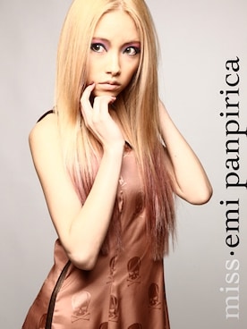 永野間美咲さんのコーディネート