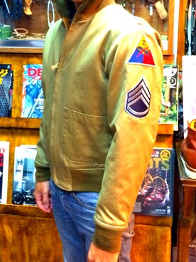 「BOB DONGのアイテム（ミリタリージャケット、ベージュ系）」を使った、宏さん（メンズ・170cm）の冬コーディネート