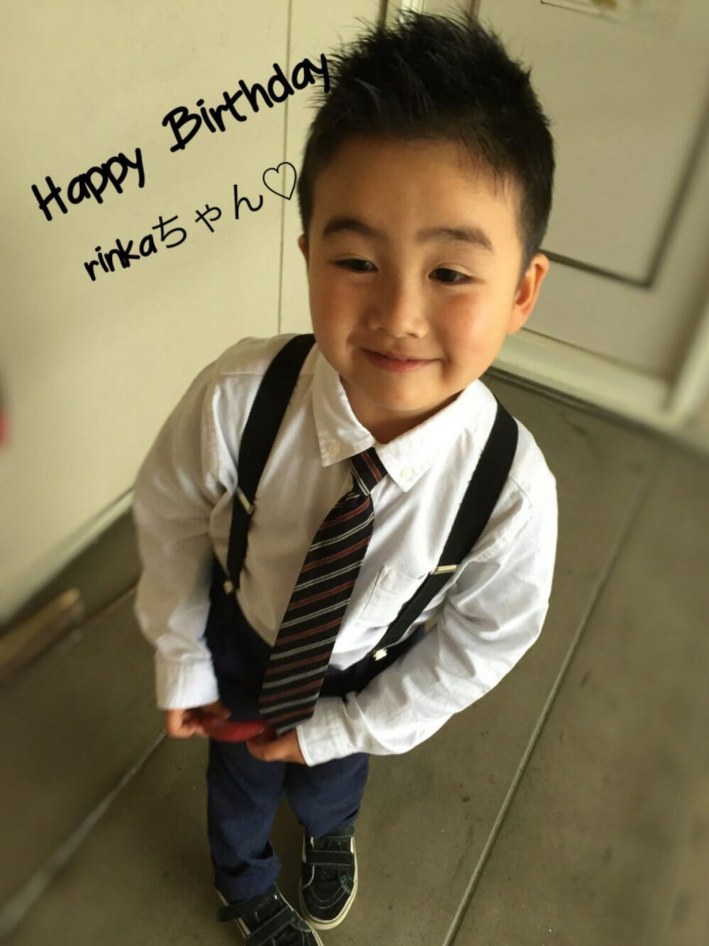 「キッズファッション、おとこのこ、5歳、新入生おめでとう！フェス、お宮参り」｜「UNIQLOのアイテム（シャツ/ブラウス、ホワイト系）」を使った、toytoytoyさん（キッズ・120cm）の春コーディネートの1枚目の写真