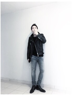 「SAINT LAURENT PARIS（サンローランパリ）のアイテム（スーツジャケット）」を使った、jiroleeさん（メンズ・175cm）の冬コーディネート