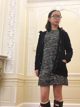 「Abercrombie&Fitch（アバークロンビーアンドフィッチ）のアイテム（ミリタリージャケット）」を使った、Jenny Shiさん（レディース・160cm）の秋コーディネート