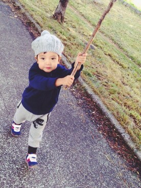 「H&M（エイチ・アンド・エム）のアイテム（パーカー、ブルー系）」を使った、YUUUUUTさん（キッズ・130cm）の秋コーディネート