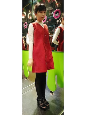 「MONKI（モンキ）のアイテム（サンダル）」を使った、エイダ さん（レディース・160cm）の冬コーディネート