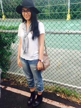 「A.P.C.（アーペーセー）のアイテム（Tシャツ/カットソー、ホワイト系）」を使った、annie安庭さん（レディース・163cm）の秋コーディネート