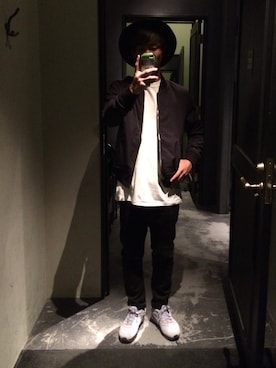 「AZUL by moussy（アズールバイマウジー）のアイテム（MA-1）」を使った、mksg さん（メンズ・171cm）の夏コーディネート