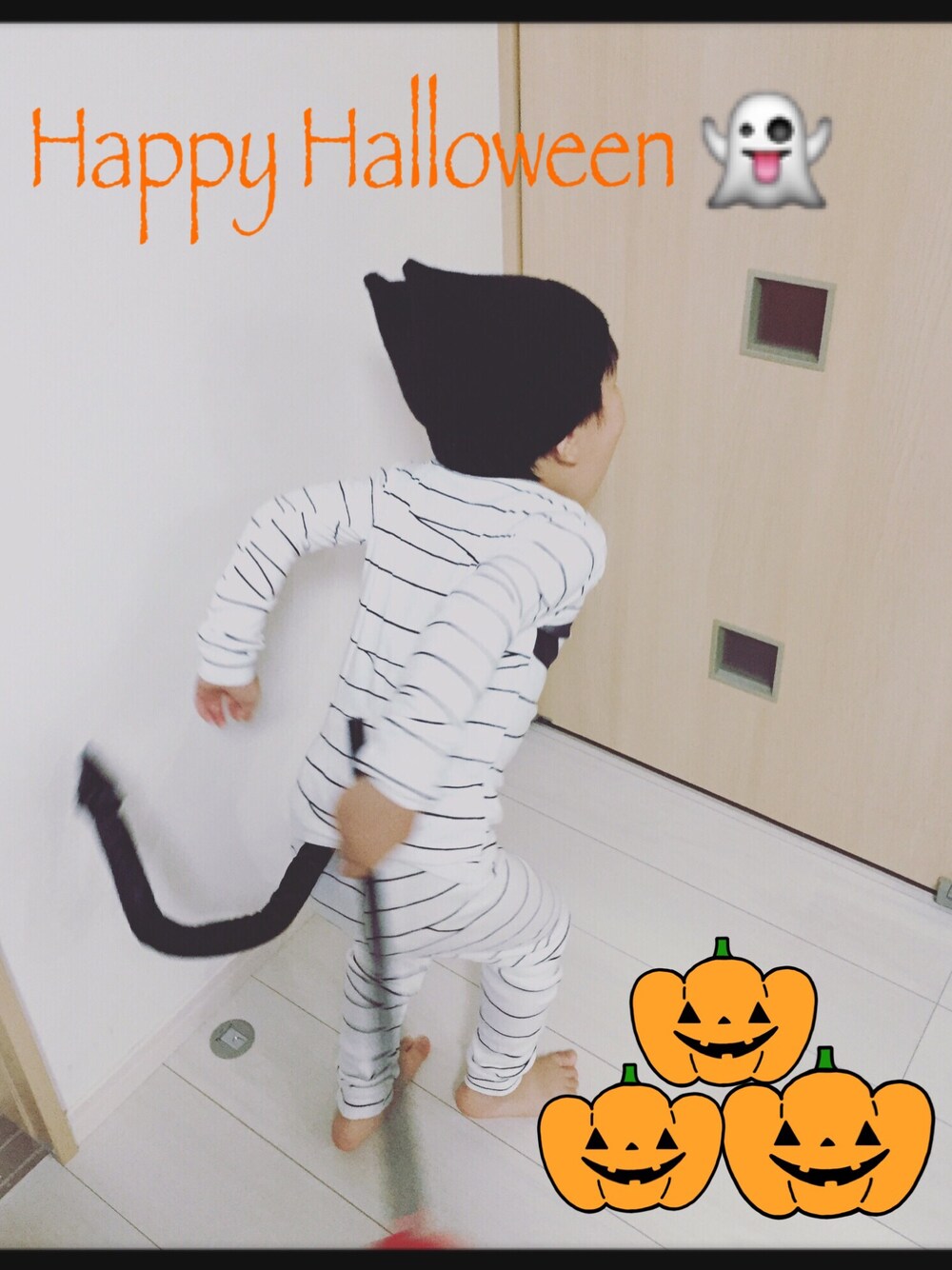 「Trick or Treat、WEAR HALLOWEEN 2015、ハロウィン」｜「babyGAPのアイテム（Tシャツ/カットソー、ホワイト系）」を使った、Mi-chaan○さん（キッズ・110cm）の秋コーディネートの1枚目の写真