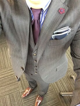 「アイテム（ドレスシューズ、パープル系）」を使った、エースさん（メンズ・170cm）の冬コーディネート