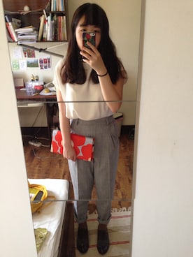 「アイテム（トートバッグ、オレンジ系）」を使った、Oliviaさん（レディース・155cm）の春コーディネート