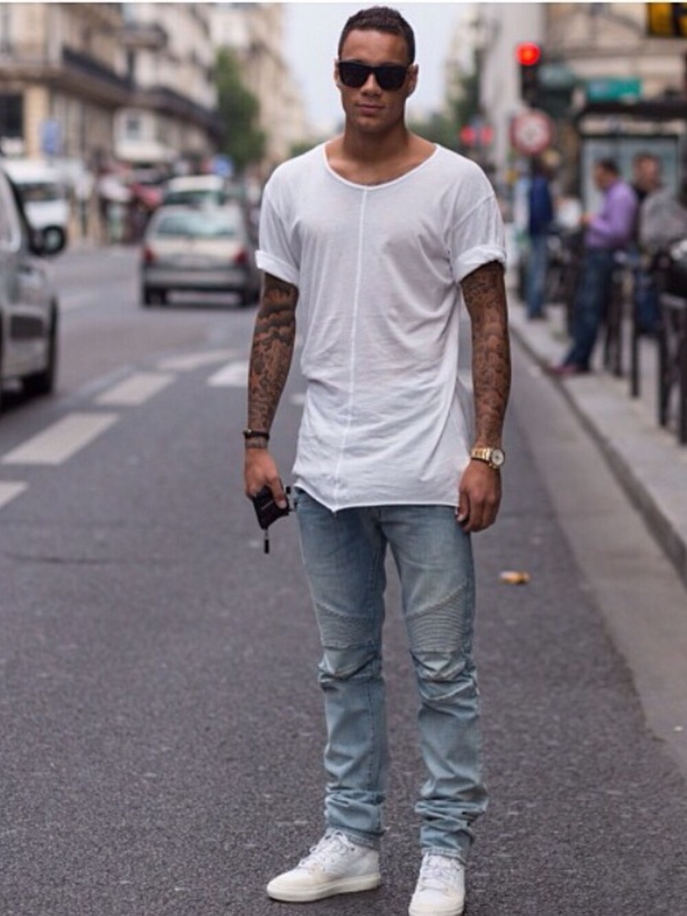 「danielpatrick」｜「Daniel Patrickのアイテム（Tシャツ/カットソー、ホワイト系）」を使った、DANIELPATRICKさん（メンズ・178cm）の冬コーディネートの1枚目の写真