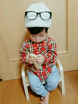 「e.a.B（エーアーベー）のアイテム（トップス）」を使った、ゆう×いおさん（キッズ・70cm）の秋コーディネート