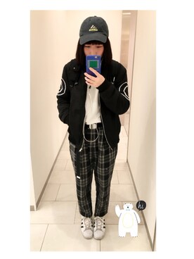 「ニコちゃん」｜「アイテム（キャップ）」を使った、공 ( gon ）さん（レディース・159cm）の冬コーディネート