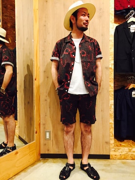 「WEGO（ウィゴー）のアイテム（アクセサリー）」を使った、金城直輝さん（メンズ・170cm）の夏コーディネート