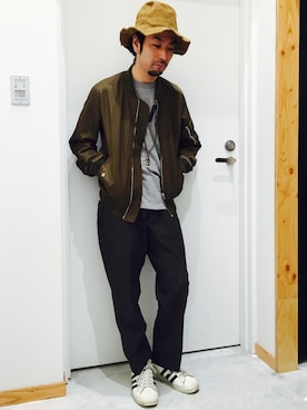 「WEGO（ウィゴー）のアイテム（ミリタリージャケット）」を使った、金城直輝さん（メンズ・170cm）の秋コーディネート