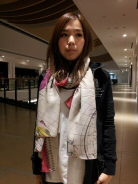 「TYPE BLUE（タイプブルー）のアイテム（パンツ）」を使った、kinukaさん（レディース・157cm）の冬コーディネート