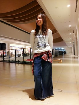 「TYPE BLUE（タイプブルー）のアイテム（スカート）」を使った、kinukaさん（レディース・157cm）の夏コーディネート