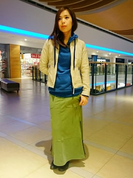 「レザージャケット×パーカー」｜kinukaさん（レディース・157cm）の冬コーディネート