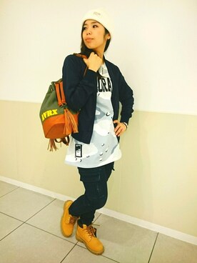 「TYPE BLUE（タイプブルー）のアイテム（パンツ）」を使った、kinukaさん（レディース・157cm）の冬コーディネート