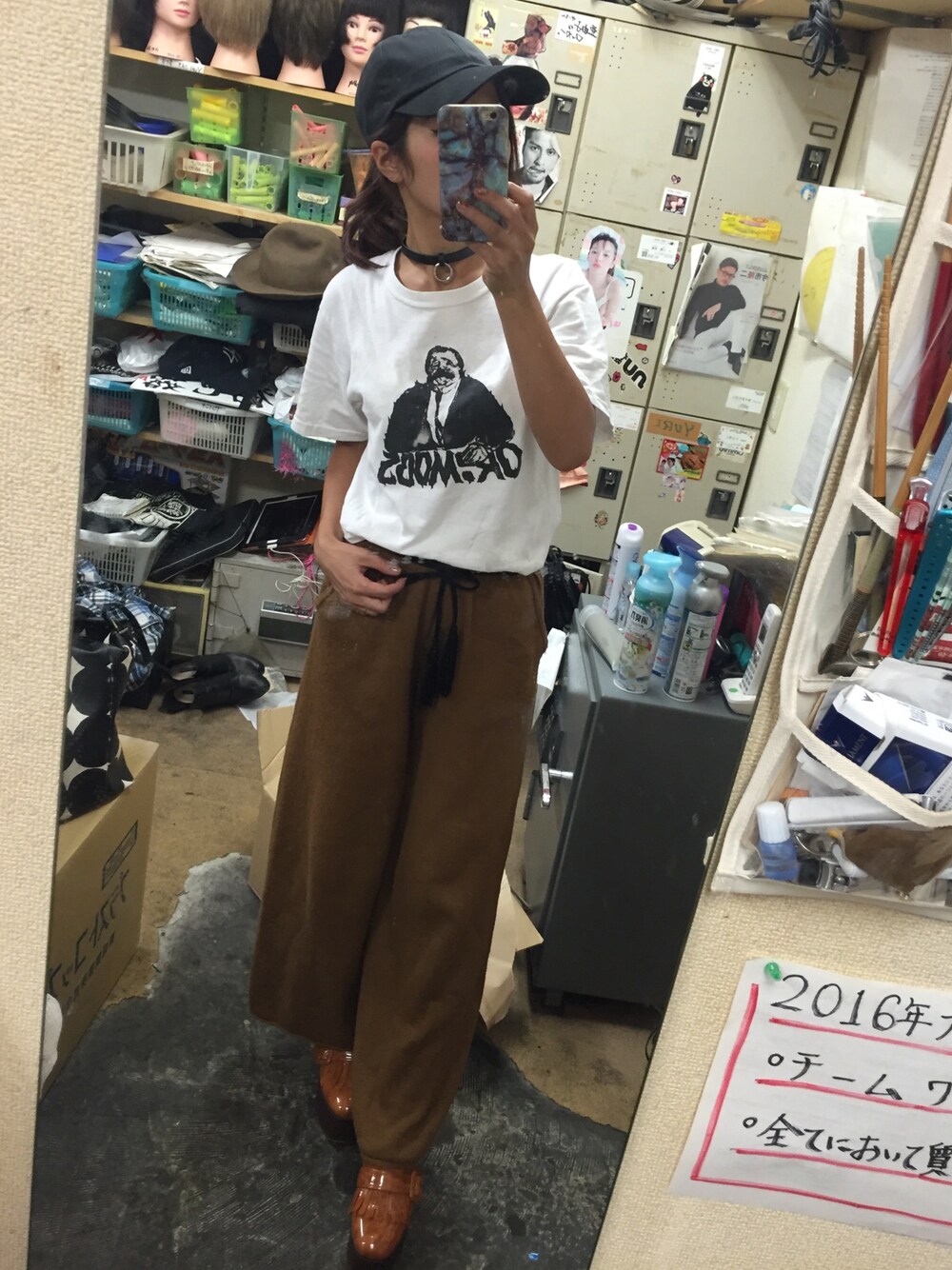 「ママコーデ、秋コーデ、カジュアルコーデ、オトナカジュアル、キャップ」｜「ヘアアレンジ詳細はインスタにて動画！のアイテム（デニムスカート、ブラウン系）」を使った、Yuri mom.♡さん（レディース・156cm）の秋コーディネートの1枚目の写真