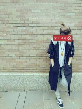 开始®艾小斯さんのコーディネート