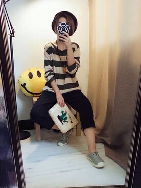 开始®艾小斯さんのコーディネート