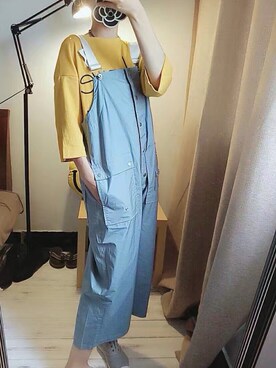 开始®艾小斯さんのコーディネート