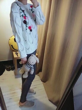 开始®艾小斯さんのコーディネート