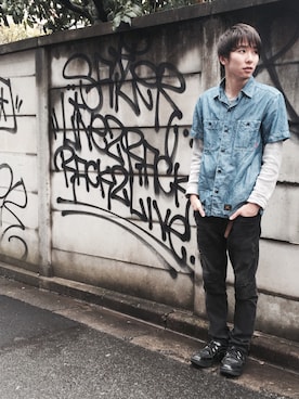 「WTAPS（ダブルタップス）のアイテム（トップス）」を使った、小久保賢人さん（メンズ・166cm）の春コーディネート