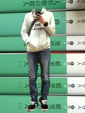 「HYSTERIC GLAMOUR（ヒステリックグラマー）のアイテム（メッセンジャーバッグ）」を使った、yukihiroさん（メンズ・181cm）の冬コーディネート