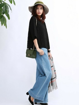 「アイテム（バングル/リストバンド）」を使った、本社 プレスさん（レディース・168cm）の夏コーディネート