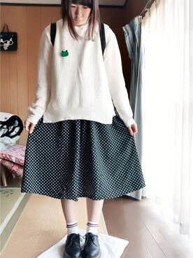 「古着のアイテム（スカート、ブラック系）」を使った、Chikaさん（レディース・160cm）の春コーディネート