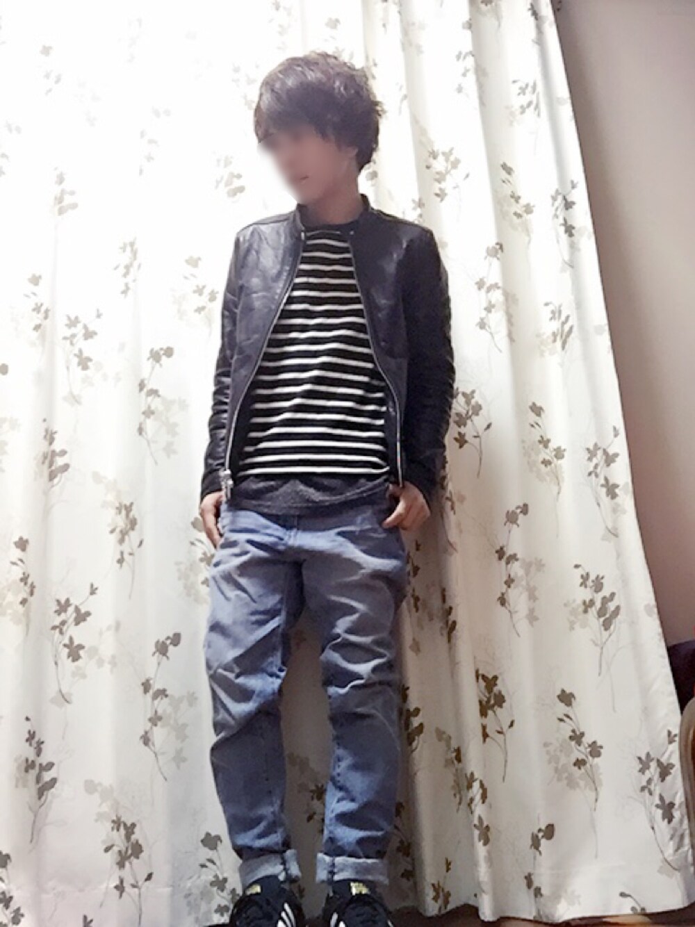 「RAGEBLUEのデニムスキニーパンツSS/537488（デニムパンツ、ブルー系）」を使った、ソノさん（メンズ・168cm）の冬コーディネートの1枚目の写真