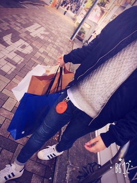 「アイテム（コインケース）」を使った、Miyu Okamotoさん（メンズ・179cm）の冬コーディネート