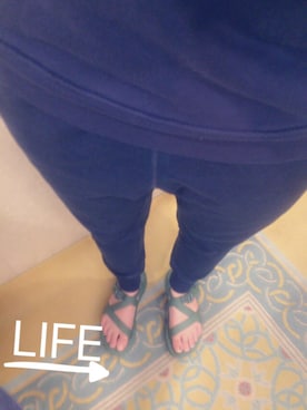 「アイテム（メッセンジャーバッグ、グレー系）」を使った、Kamiumeさん（レディース・160cm）の夏コーディネート