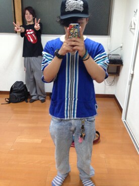 「アイテム（ブレスレット、ブルー系）」を使った、しょうだよ！さん（メンズ・168cm）の夏コーディネート