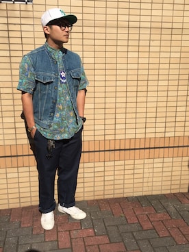 「Dickies（ディッキーズ）のアイテム（チノパンツ、ブルー系）」を使った、しょうだよ！さん（メンズ・168cm）の夏コーディネート