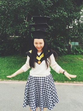 Yu-rong Linさんのコーディネート