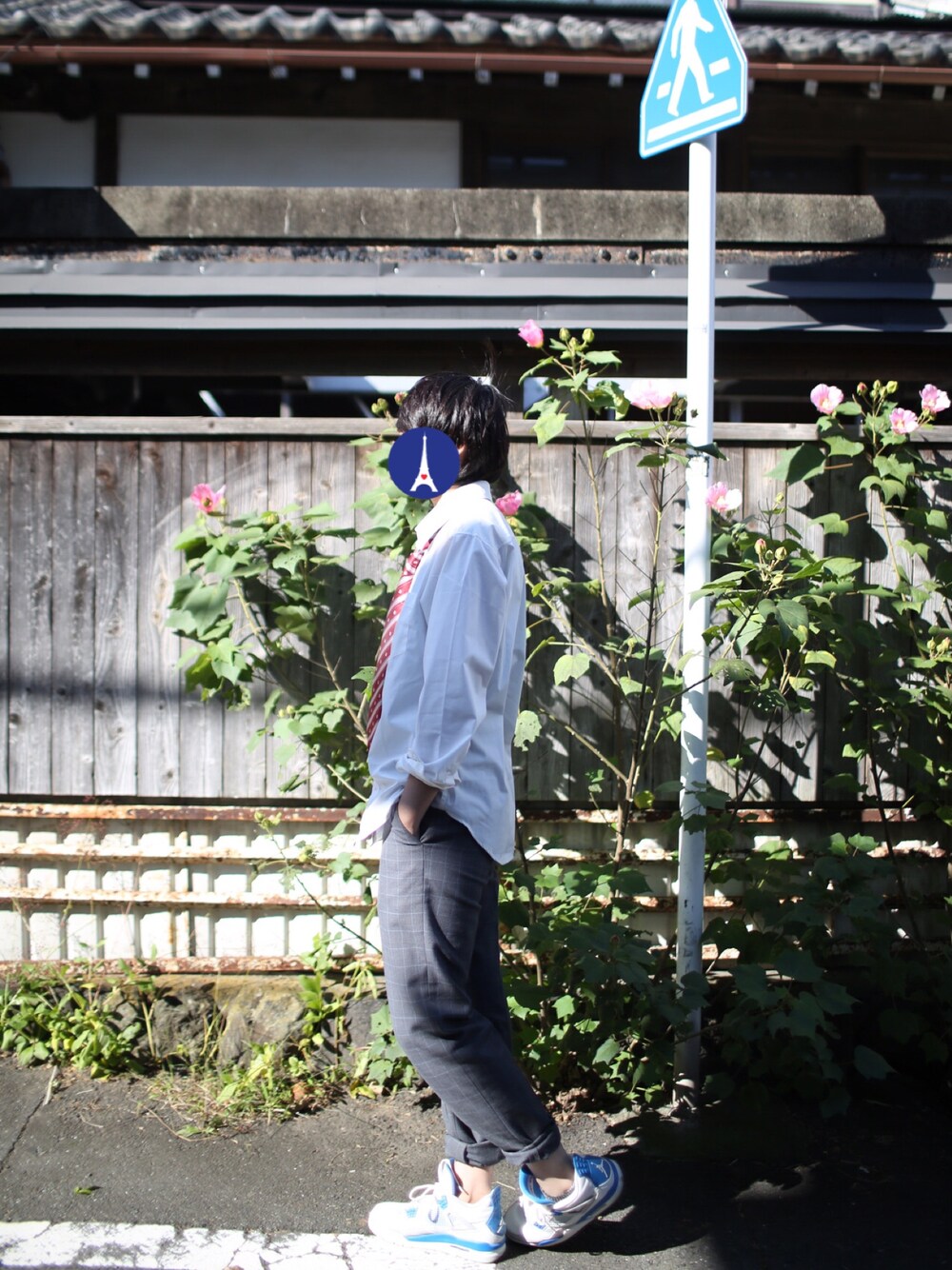 「制服のアイテム（ジャケット/アウター、ホワイト系）」を使った、ポンジュースさん（メンズ・172cm）の春コーディネートの1枚目の写真