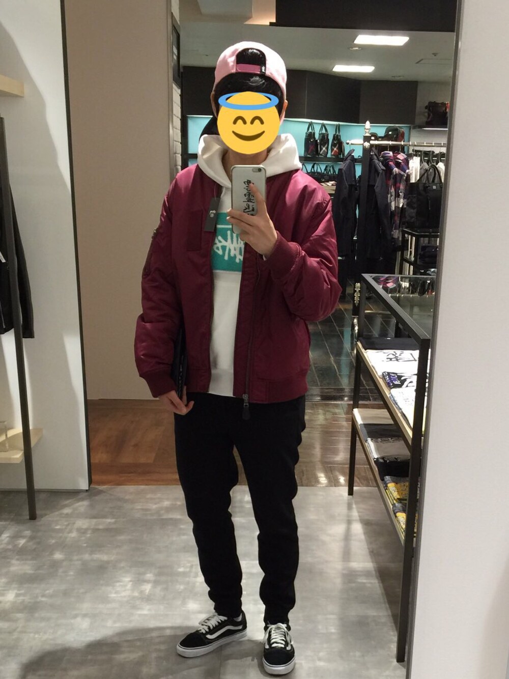 「STUSSYのStussy Flamingo Cap（キャップ、ピンク系）」を使った、ポンジュースさん（メンズ・172cm）の秋コーディネートの1枚目の写真