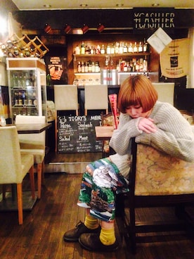 「カフェ」｜「アイテム（デニムジャケット）」を使った、TEAMCAFETOKYOさん（レディース・163cm）の冬コーディネート