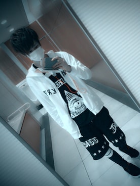 「DEADHEARTZ（デッドハーツ）のアイテム」を使った、細川翔哉さん（メンズ・176cm）の夏コーディネート