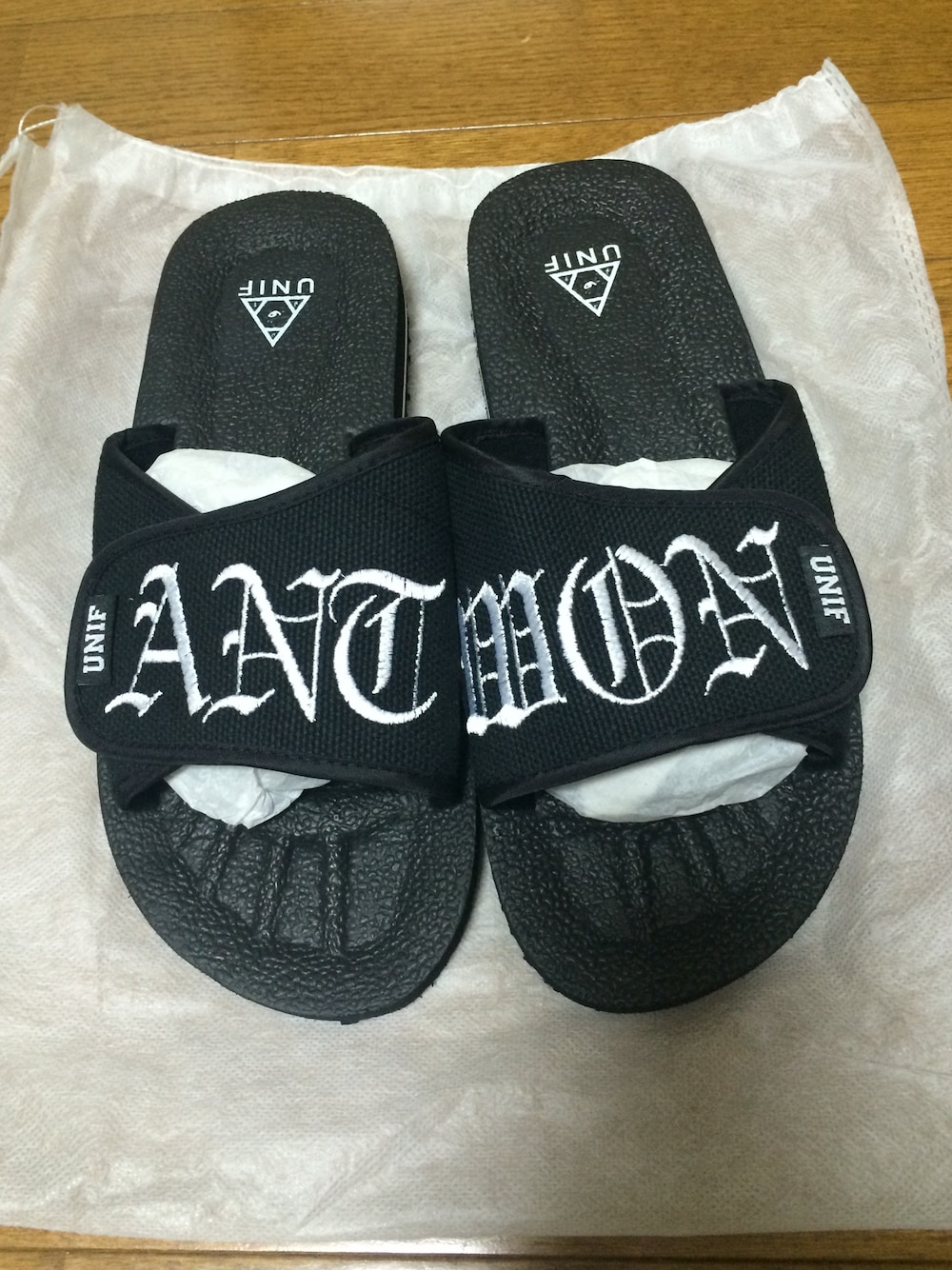 「antwon」｜「UNIFのアイテム（その他シューズ、ブラック系）」を使った、xcharliexさん（メンズ・166cm）の秋コーディネートの1枚目の写真