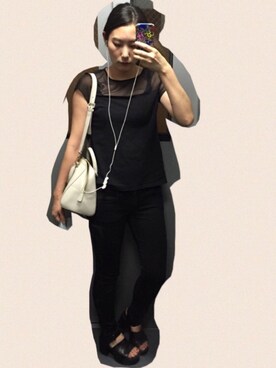 ピザ屋の彼女さんのコーディネート