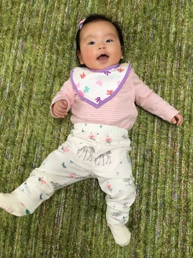 「アイテム（その他ベビー用品、パープル系）」を使った、Bab☺︎yuinaaさん（キッズ・60cm）の冬コーディネート