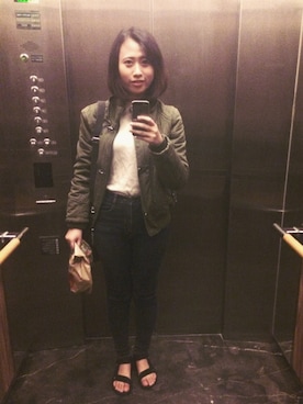 Sherry Zhuさんのコーディネート