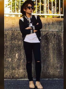 「SAINT LAURENT PARIS（サンローランパリ）のアイテム（スタジャン）」を使った、RUIさん（メンズ・173cm）の秋コーディネート